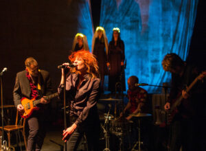 2 FADO DANS LES VEINES - MAGMA PERFORMING THEATRE - ©Jean Pierre ESTOURNET